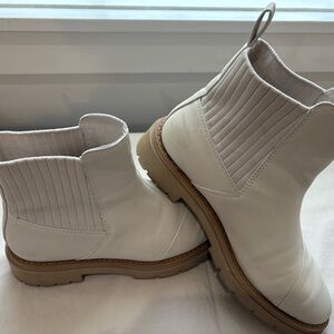 Toms Cream Ankle Boots
